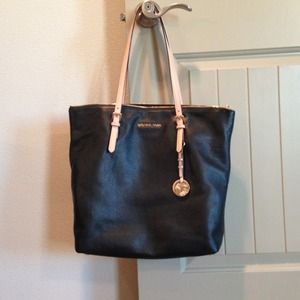 Michael Kors Tote