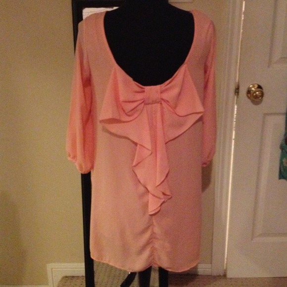Dresses & Skirts - Pink Bow Dress