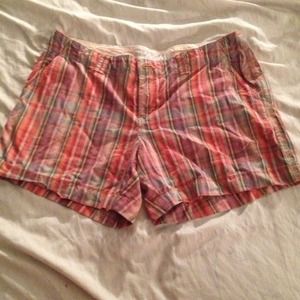 Plaid Old Navy shorts!