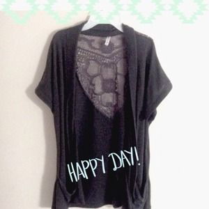 🔺🔺SOLD🔺🔺Short Sleeve Cardigan from Pacsun