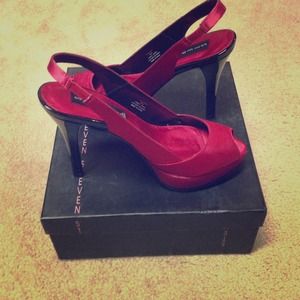 Steve Madden sexy satin heels.