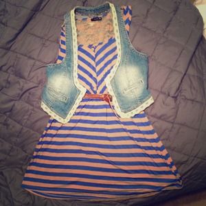 Adorable striped comfy dress!