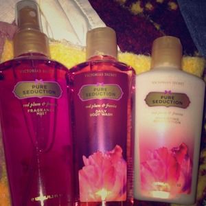 NWOT Victorias Secret set of three