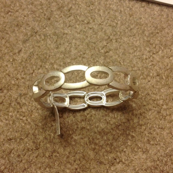 Lia Sophia "Stretch Overlay" Bracelet