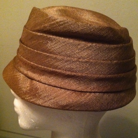 Hat - Picture 3 of 4