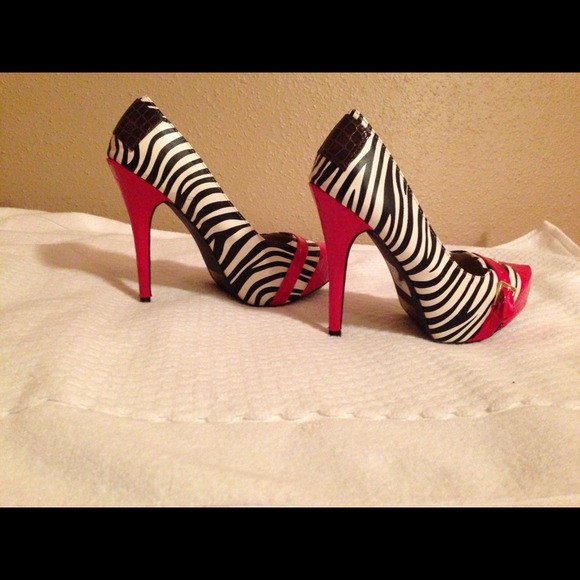 Zebra heels with red