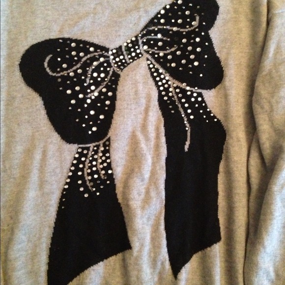 Bundled - Picture 2 of 4