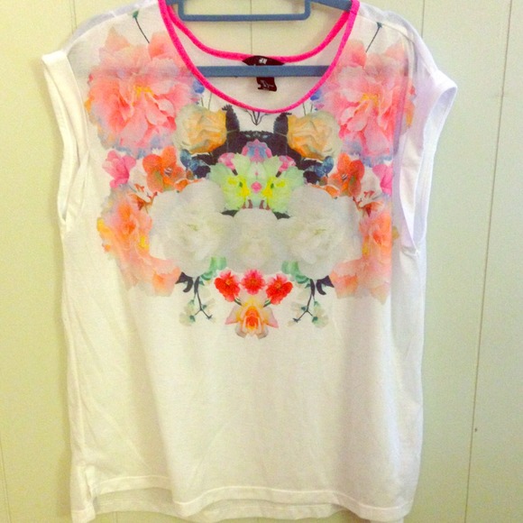 🚫TRADED🚫H&M top