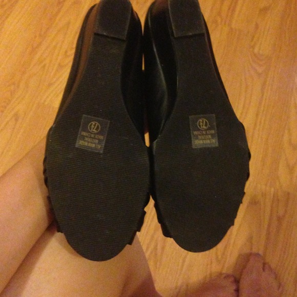 ♻️DONATED♻️ - Picture 3 of 3