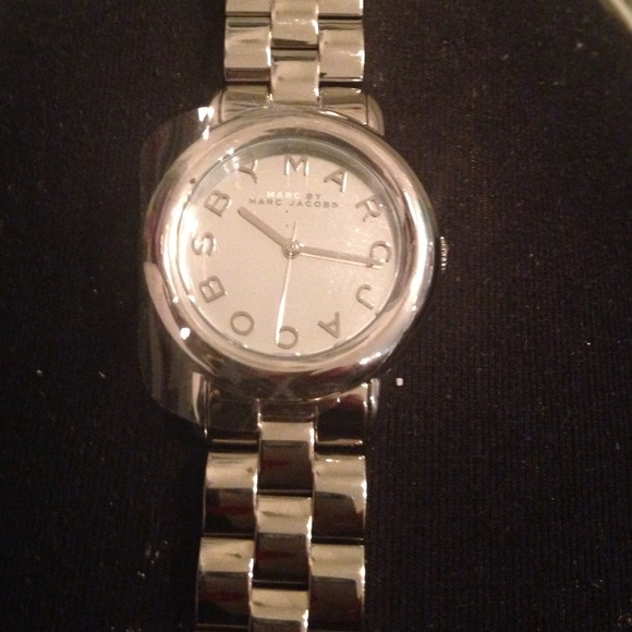 100% Authentic Marc Jacobs Watch 💟 SALE 💟 - Picture 4 of 4