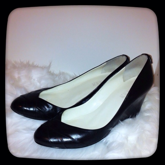 Ralph Lauren Black Wedges