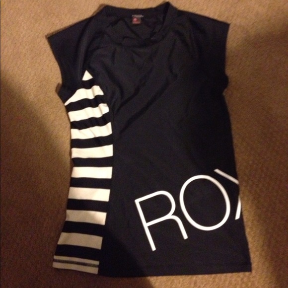 Roxy Black&White Striped Rash Guard