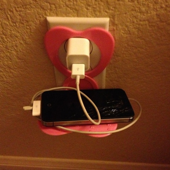 Iphone holder (for charging)