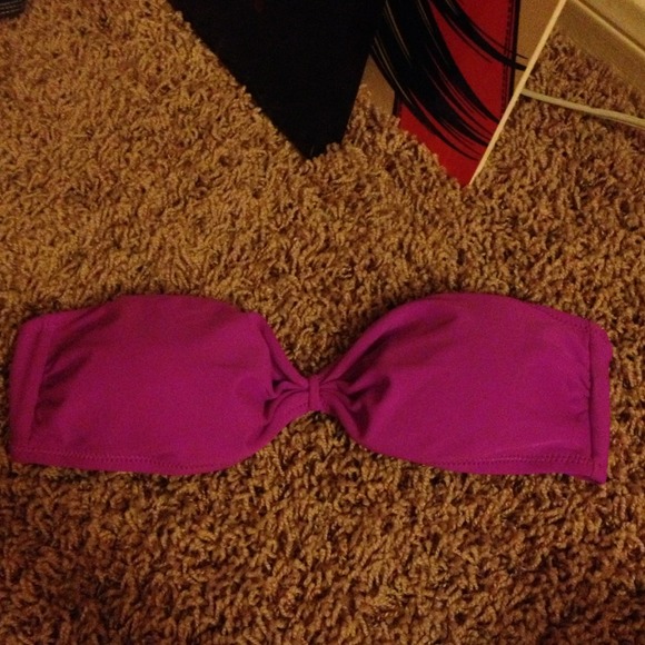 Purple strapless swim top