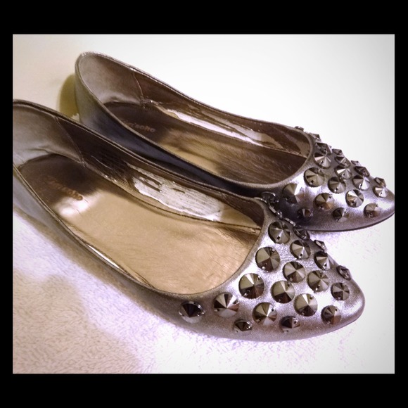 Zigi Soho metallic studded flats