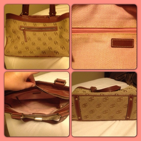 Authentic Dooney & Bourke Sig Bag, check out pics! - Picture 2 of 4