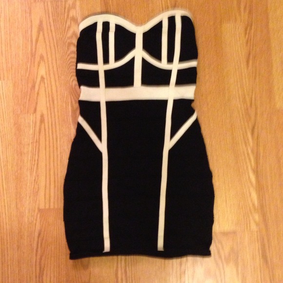 Forever 21 black and white bondage fitting dress