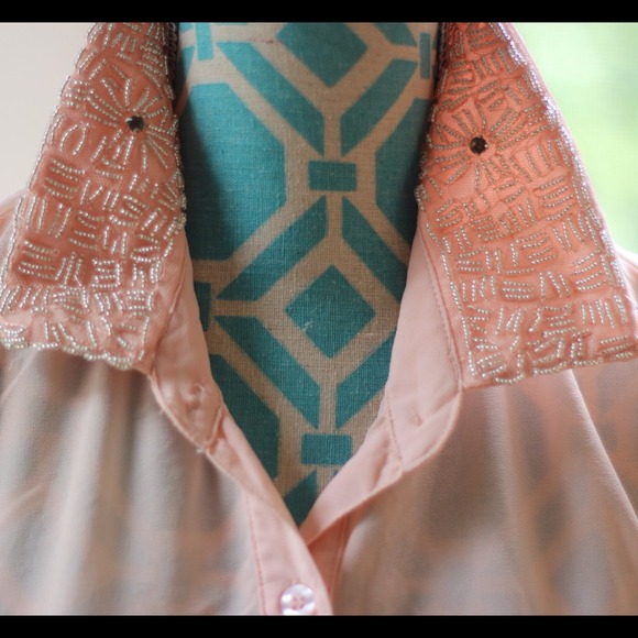 NEW Stunning Blush Sheer Top - Picture 2 of 3