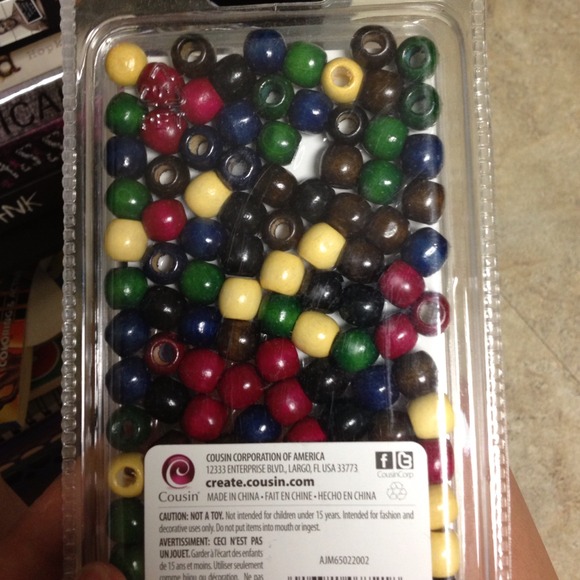 NEVER BEEN OPEN. Wooden beads for jewelry. - Picture 2 of 2