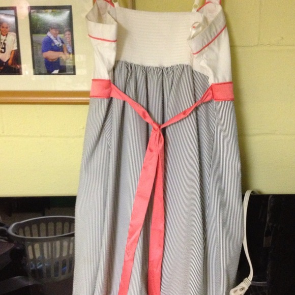 Size 12 Women's Dress from DressBarn. Worm once - Picture 2 of 2