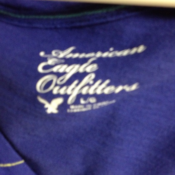 American Eagle Women's T. Size Large - Picture 2 of 2