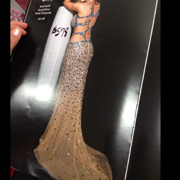 Fabulous sequined long elegant dress ! Prom dress - Picture 3 of 3