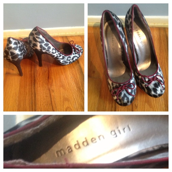 REDUCED- Maroon, black & white leopard print heels