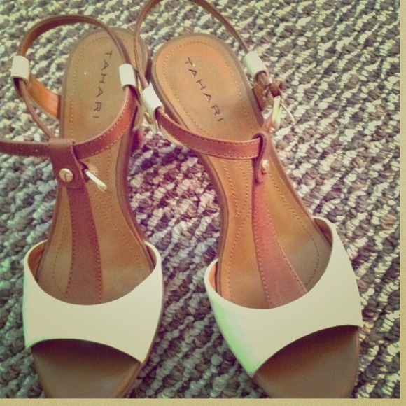 Tahari summer leather heels