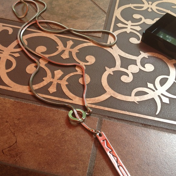 Mac employee snake chain lariat new