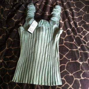 Green ruffled tank