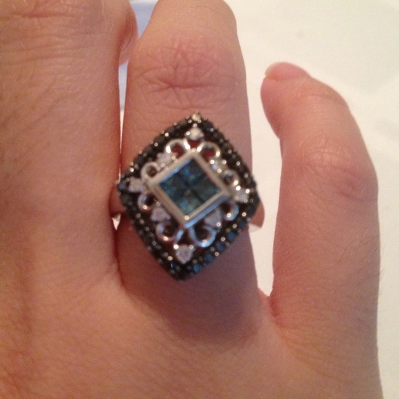 Diamond ring