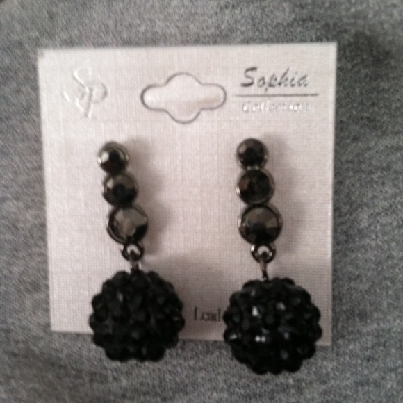 Black Dangle Earrings