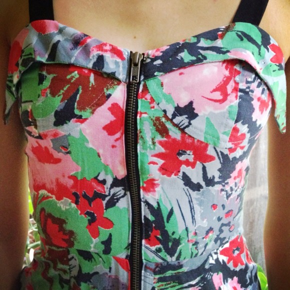 ❤SOLD❤ Floral Print Party Dress by Lulu's - Picture 2 of 4