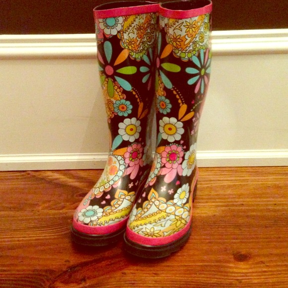 Rain boots