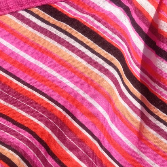 Halter tops, perfect for your everyday wear. - Picture 3 of 3