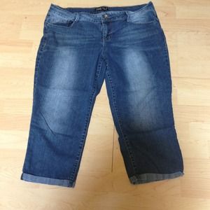 🔥FINAL MARKDOWN 🔥Stretch capris