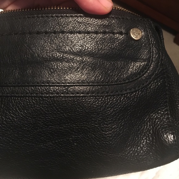 Authentic Cole Haan leather clutch - Picture 4 of 4
