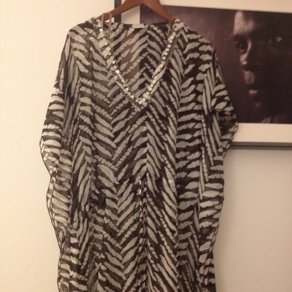 Tunic - Picture 1 of 1