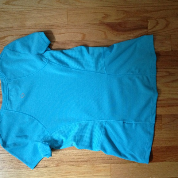 Moving Comfort - Brooks women line. - Picture 3 of 3