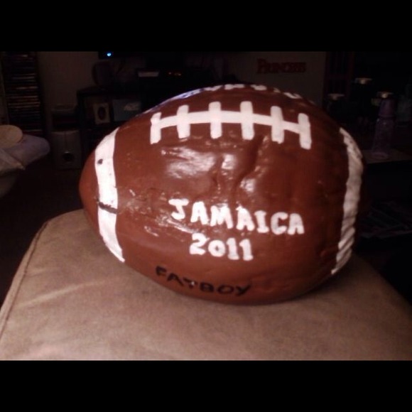 Jamaican coconut - Picture 2 of 2