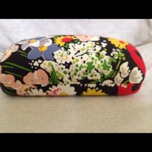 Vera Bradley glasses/sunglasses case
