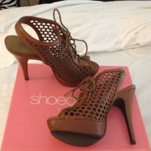 High heels that never been worn