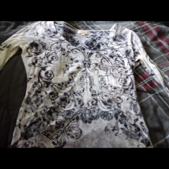 Top - Picture 1 of 1