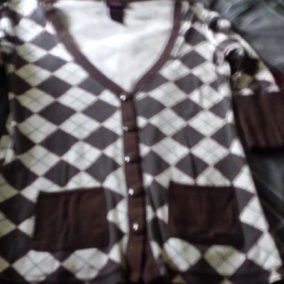Checkered pull over thin sweater - Picture 1 of 1
