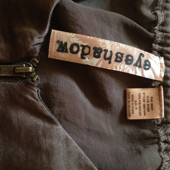 🚫SOLD🚫Eyeshadow Loose-Fitting Polyester Romper - Picture 3 of 4