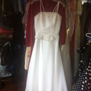 Vintage wedding dress