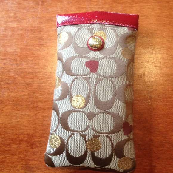 Coach sunglasses case