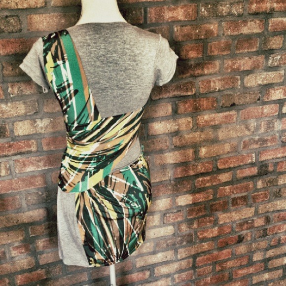 BCBGMAXAZRIA Gray & Bright Abstract Print Dress - Picture 2 of 4