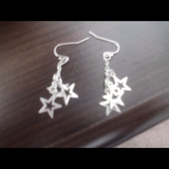 Earrings - Picture 1 of 1