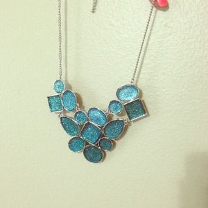 Light blue trendy necklace!